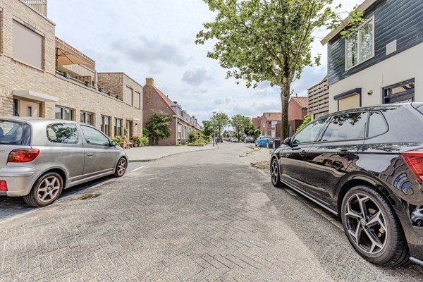 Medium property photo - Prins Bernhardstraat 1D, 3262 SM Oud-Beijerland